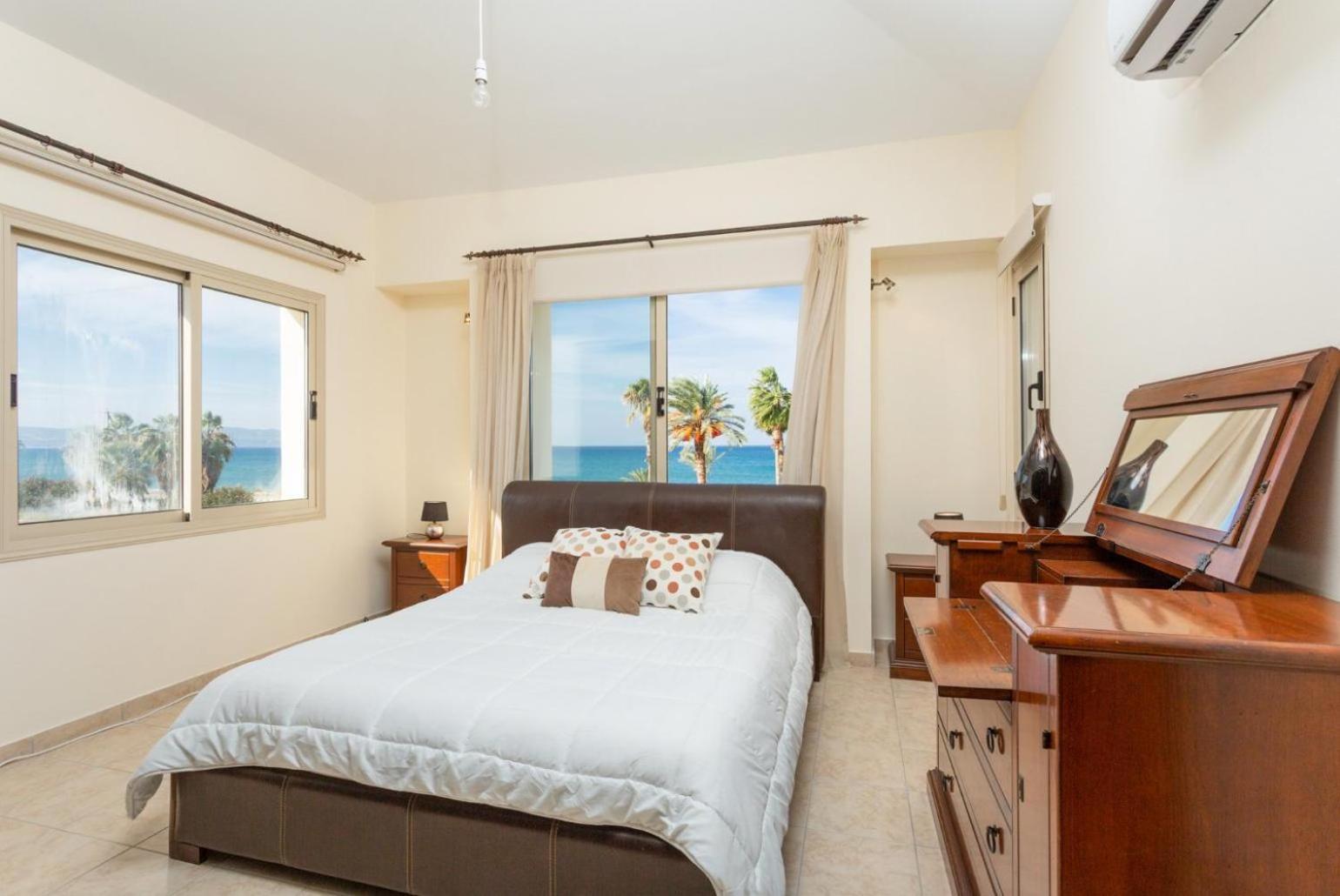Villa Seashore One 파포스 외부 사진